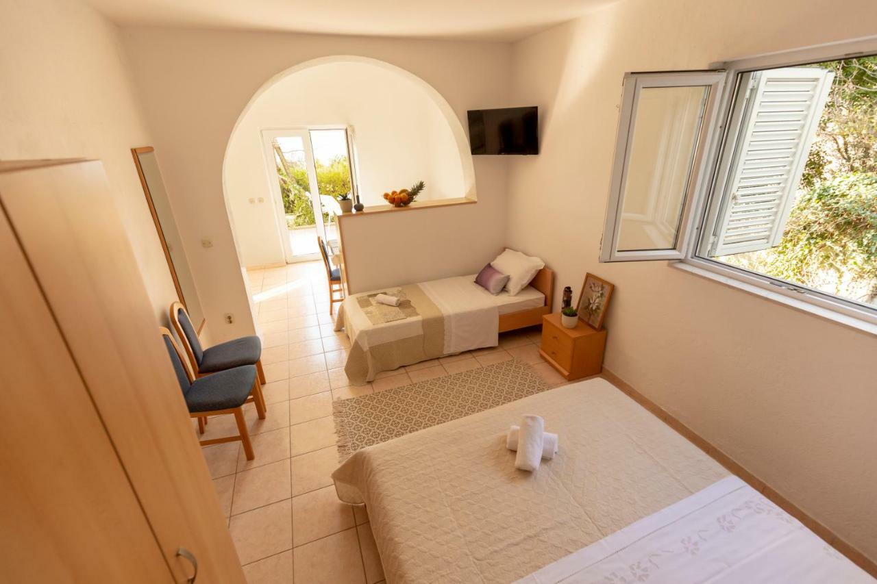 Apartmani Maja Tučepi Εξωτερικό φωτογραφία